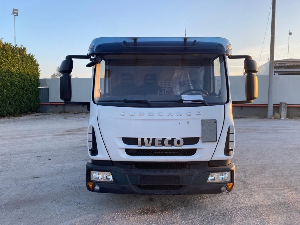 IVECO EUROCARGO 80 E18 CON IMPIANTO SCARRABILE NUO - Krokbil: bilde 4 IVECO EUROCARGO 80 E18 CON IMPIANTO SCARRABILE NUO - Krokbil: bilde 4