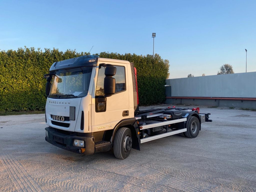 IVECO EUROCARGO 80 E18 CON IMPIANTO SCARRABILE NUO - Krokbil: bilde 3 IVECO EUROCARGO 80 E18 CON IMPIANTO SCARRABILE NUO - Krokbil: bilde 3