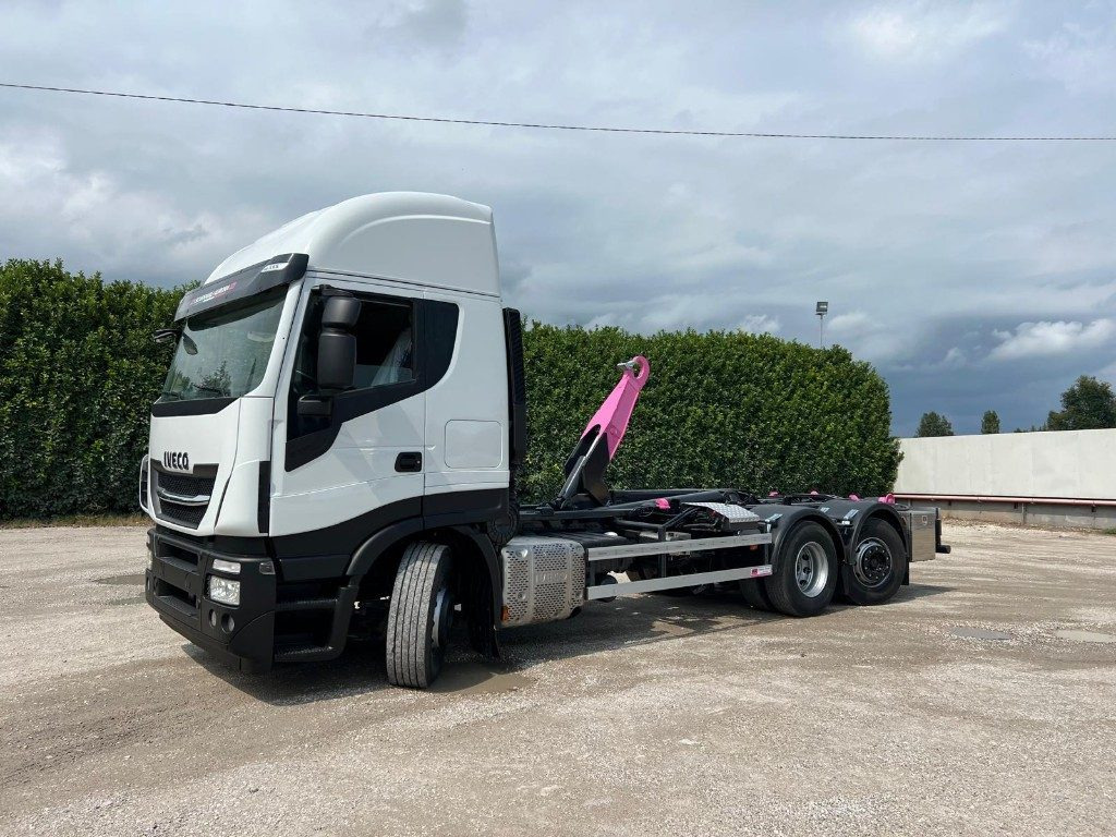 IVECO STRALIS 510 SCARRABILE - Krokbil: bilde 2 IVECO STRALIS 510 SCARRABILE - Krokbil: bilde 2