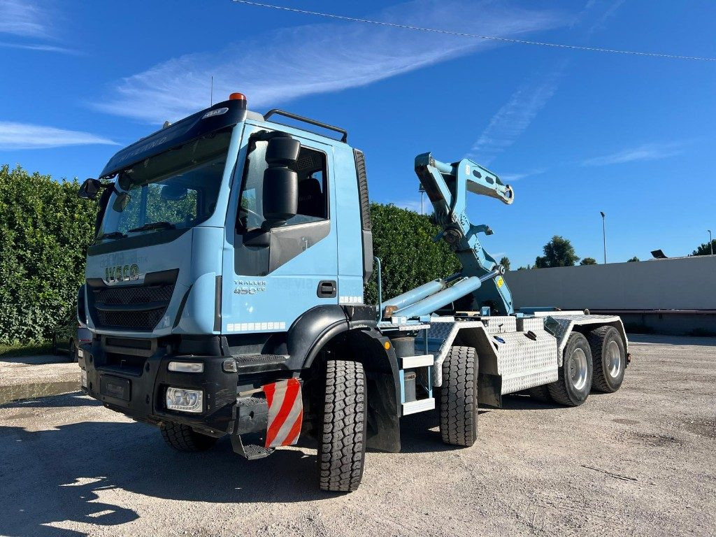 IVECO TRAKKER 450 SCARRABILE - Krokbil: bilde 1 IVECO TRAKKER 450 SCARRABILE - Krokbil: bilde 1