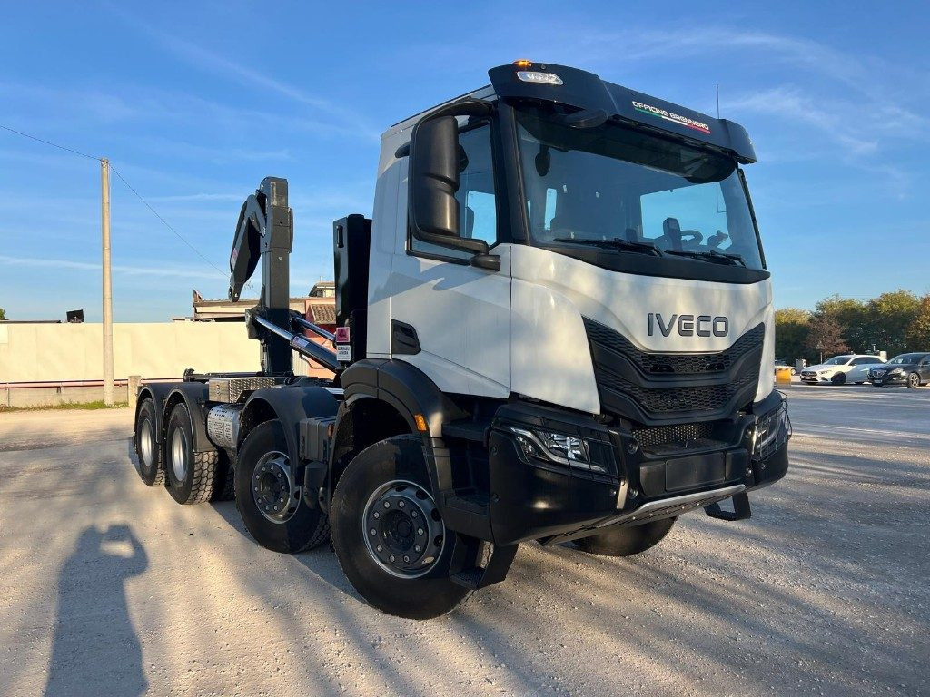 IVECO TRAKKER T-WAY AD500 NUOVO SCARRABILE - Krokbil: bilde 3 IVECO TRAKKER T-WAY AD500 NUOVO SCARRABILE - Krokbil: bilde 3