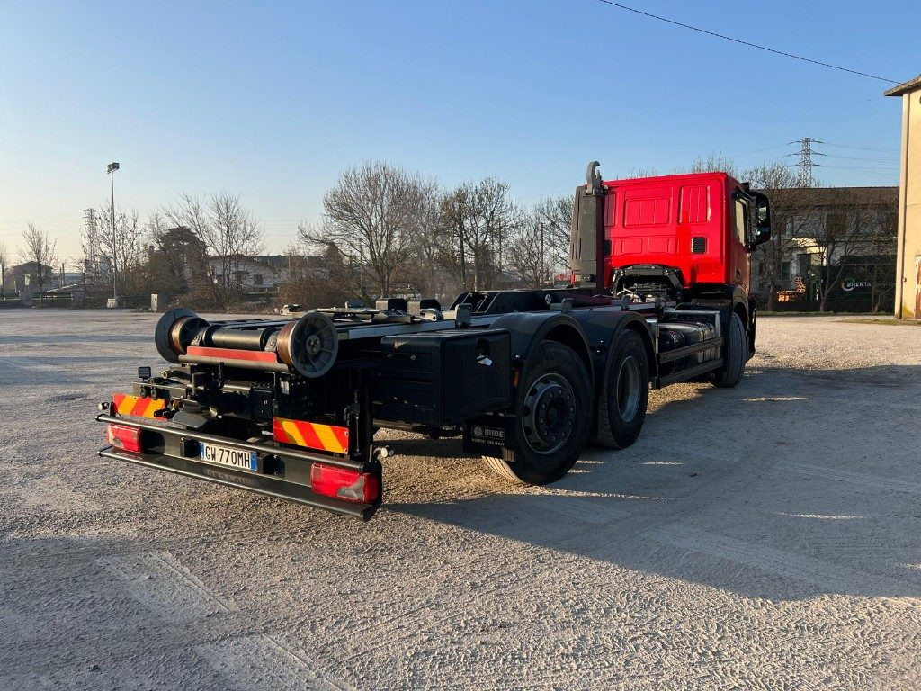 IVECO X-WAY AD260 NUOVO TARGATO SCARRABILE - Krokbil: bilde 4 IVECO X-WAY AD260 NUOVO TARGATO SCARRABILE - Krokbil: bilde 4