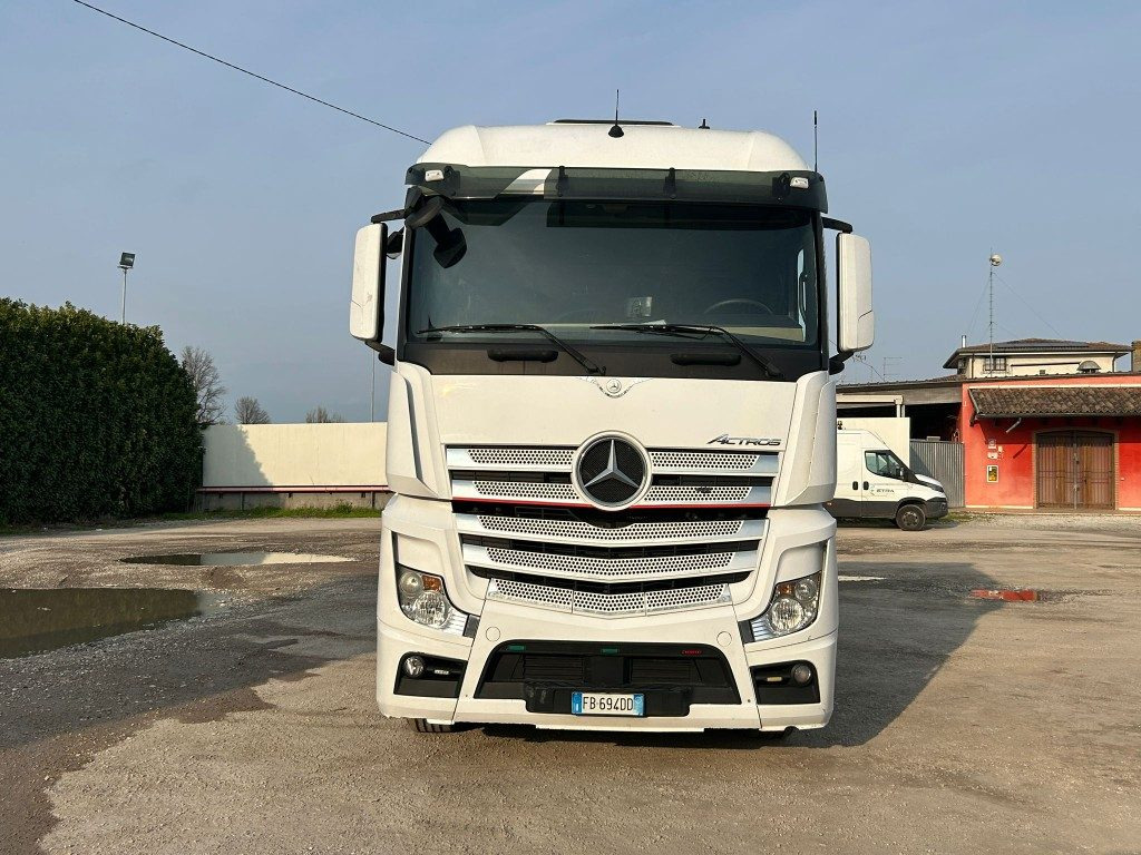 MERCEDES ACTROS 25.51 SCARRABILE - Krokbil: bilde 2 MERCEDES ACTROS 25.51 SCARRABILE - Krokbil: bilde 2