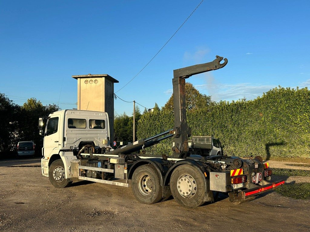 MERCEDES-BENZ MERCEDES 2533 SCARRABILE - Krokbil: bilde 4 MERCEDES-BENZ MERCEDES 2533 SCARRABILE - Krokbil: bilde 4