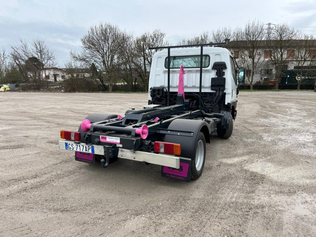 MITSUBISHI CANTER 3.0 SCARRABILE - Krokbil: bilde 5 MITSUBISHI CANTER 3.0 SCARRABILE - Krokbil: bilde 5