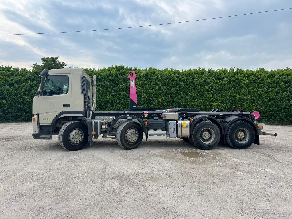 VOLVO FM480 SCARRABILE 8X4 - Krokbil: bilde 2 VOLVO FM480 SCARRABILE 8X4 - Krokbil: bilde 2