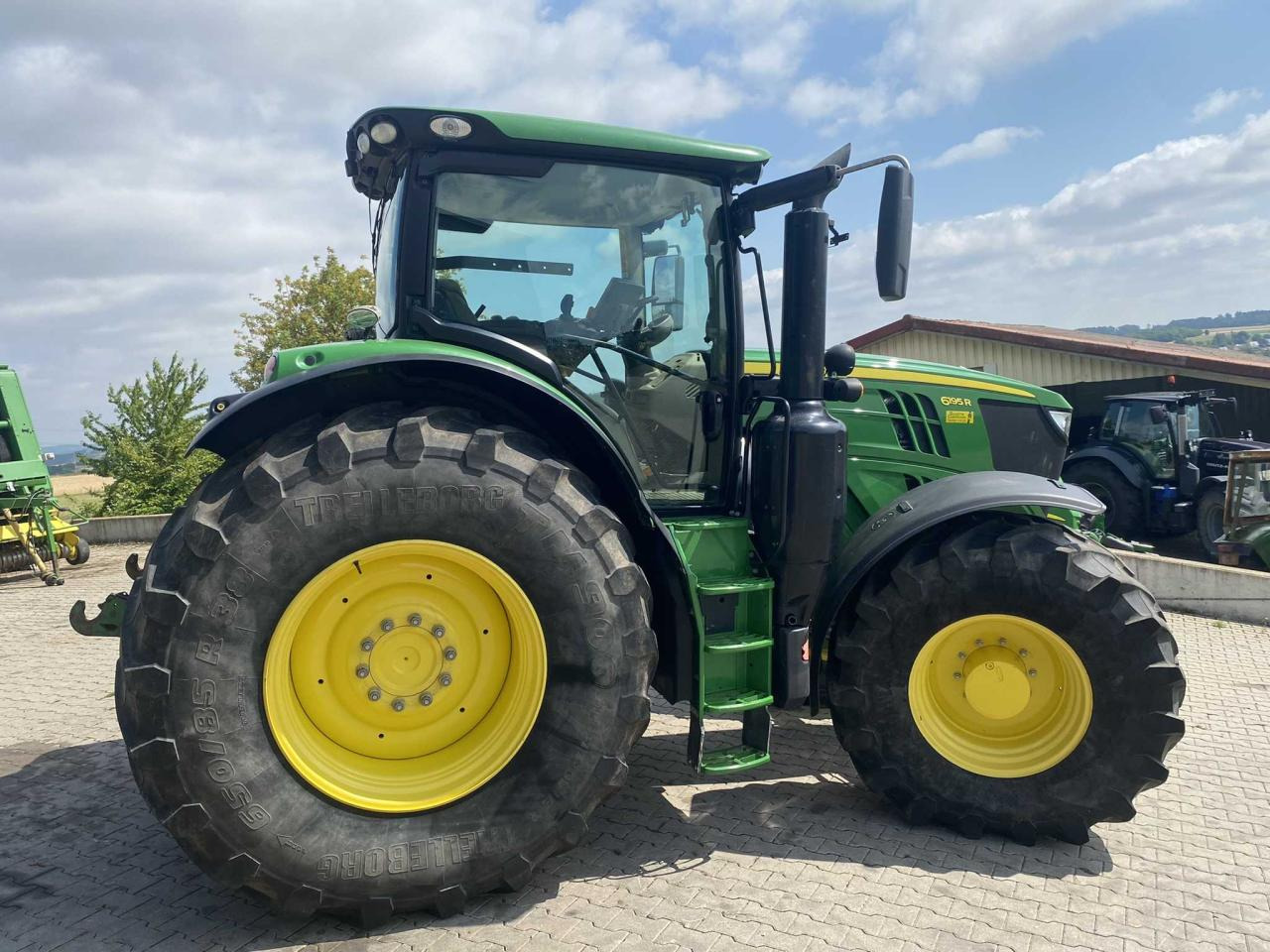 John Deere 6195R - Traktor: bilde 4 John Deere 6195R - Traktor: bilde 4