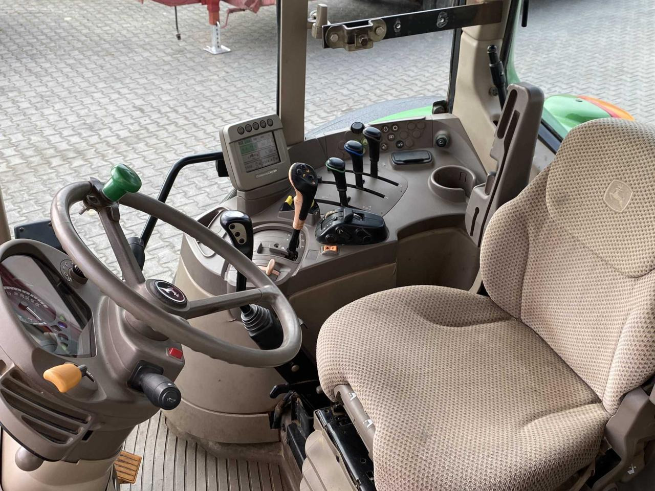 John Deere 6430 Premium - Traktor: bilde 4 John Deere 6430 Premium - Traktor: bilde 4