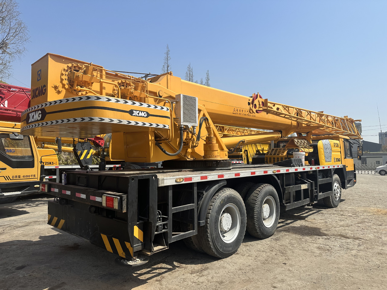 XCMG QY25K 25 ton truck crane - Mobilkran: bilde 3 XCMG QY25K 25 ton truck crane - Mobilkran: bilde 3