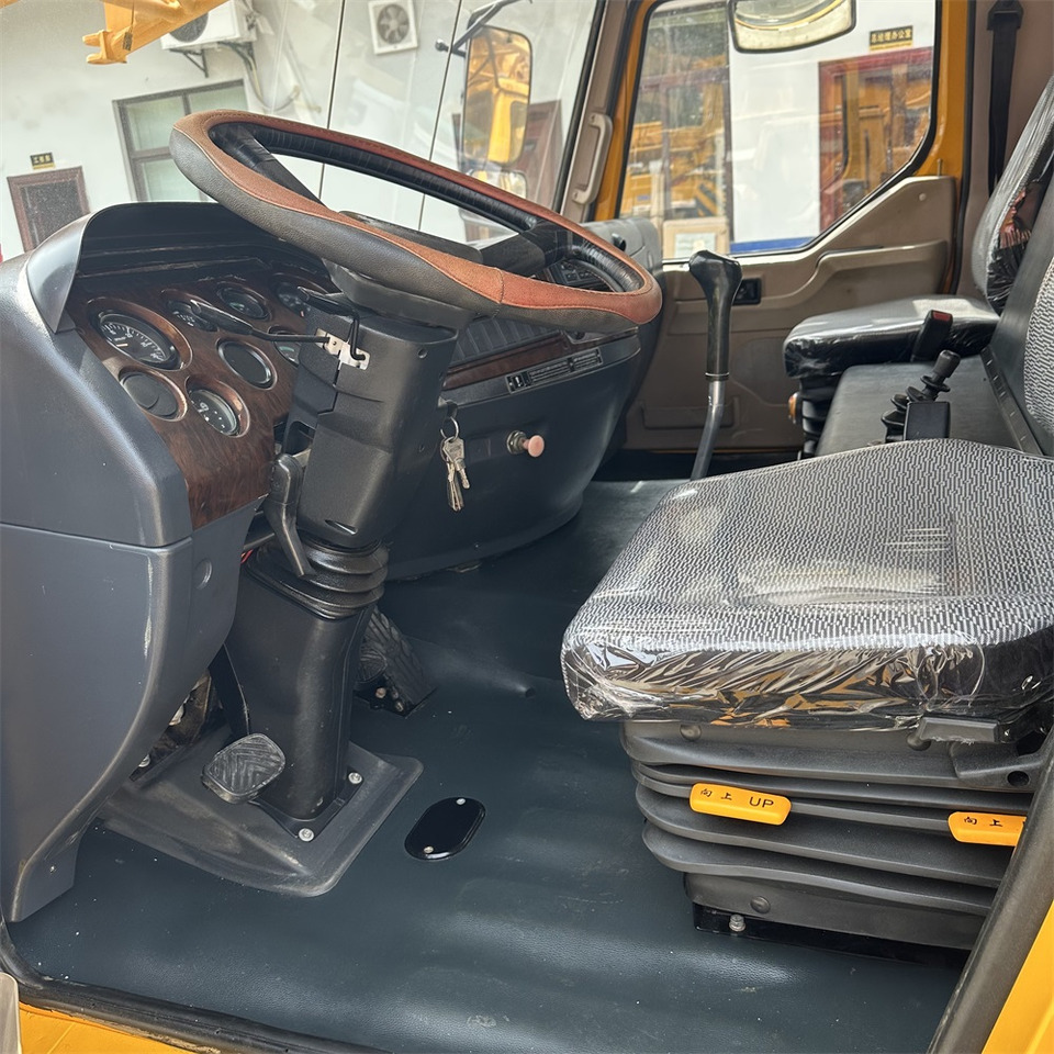 XCMG QY35K5 XCT35 QY35K5C 35 ton truck crane - Mobilkran: bilde 5 XCMG QY35K5 XCT35 QY35K5C 35 ton truck crane - Mobilkran: bilde 5