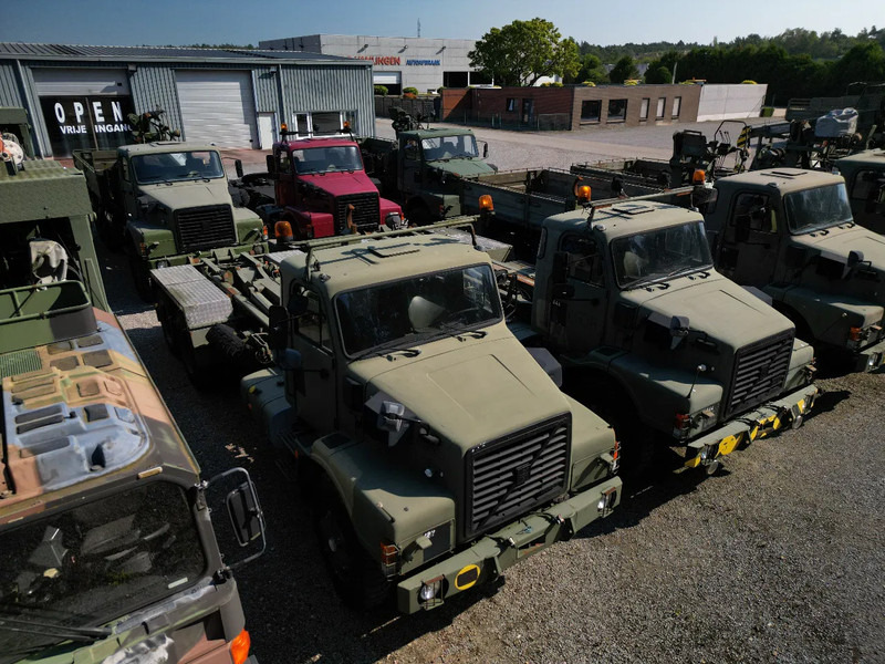 Lastebil Volvo N 10 6X4 - HOOK CONTAINER (3x stock): bilde 5 Lastebil Volvo N 10 6X4 - HOOK CONTAINER (3x stock): bilde 5