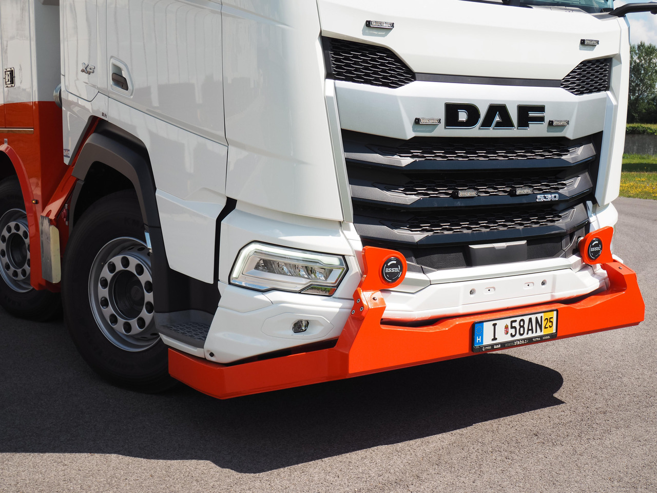 DAF530 FAD 8x4 T-REX 5- winches WHITE RHD - Bergingsbil: bilde 2 DAF530 FAD 8x4 T-REX 5- winches WHITE RHD - Bergingsbil: bilde 2