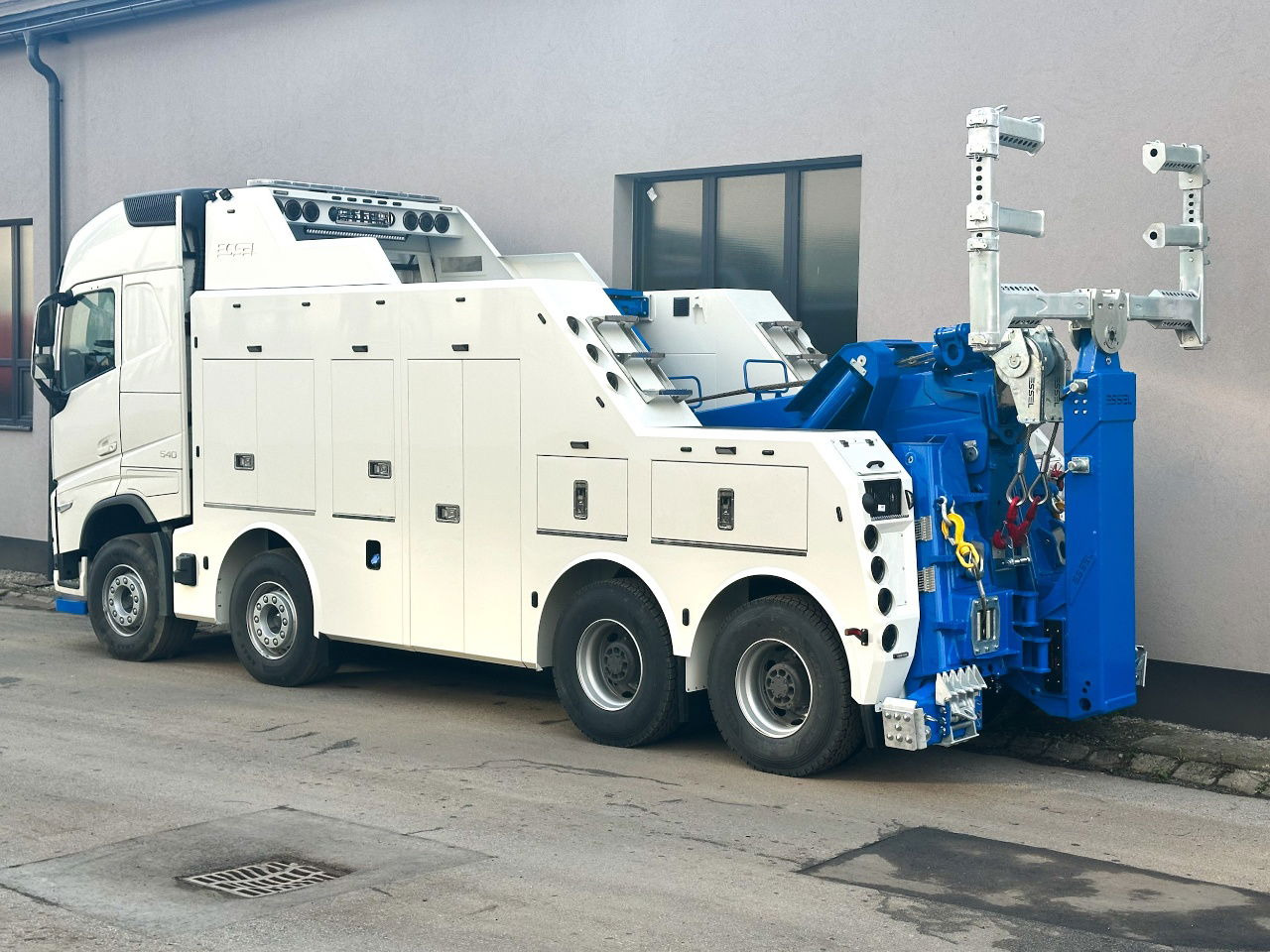 Volvo FH NEW ER4120 4 winches Volvo FH 540 8x4 WB5,6 - Bergingsbil: bilde 1 Volvo FH NEW ER4120 4 winches Volvo FH 540 8x4 WB5,6 - Bergingsbil: bilde 1