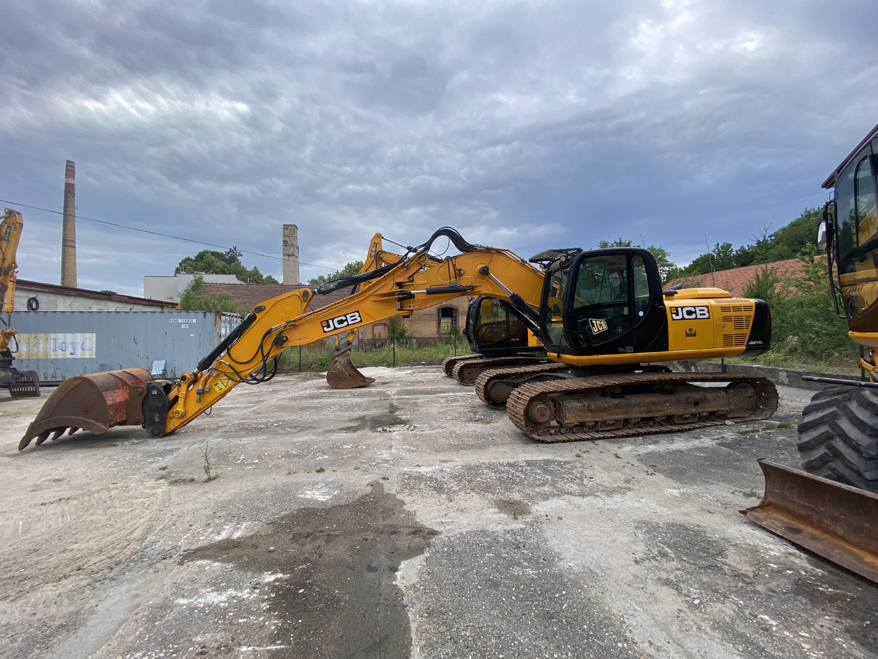 JCB JS 210 - Beltegraver: bilde 1 JCB JS 210 - Beltegraver: bilde 1