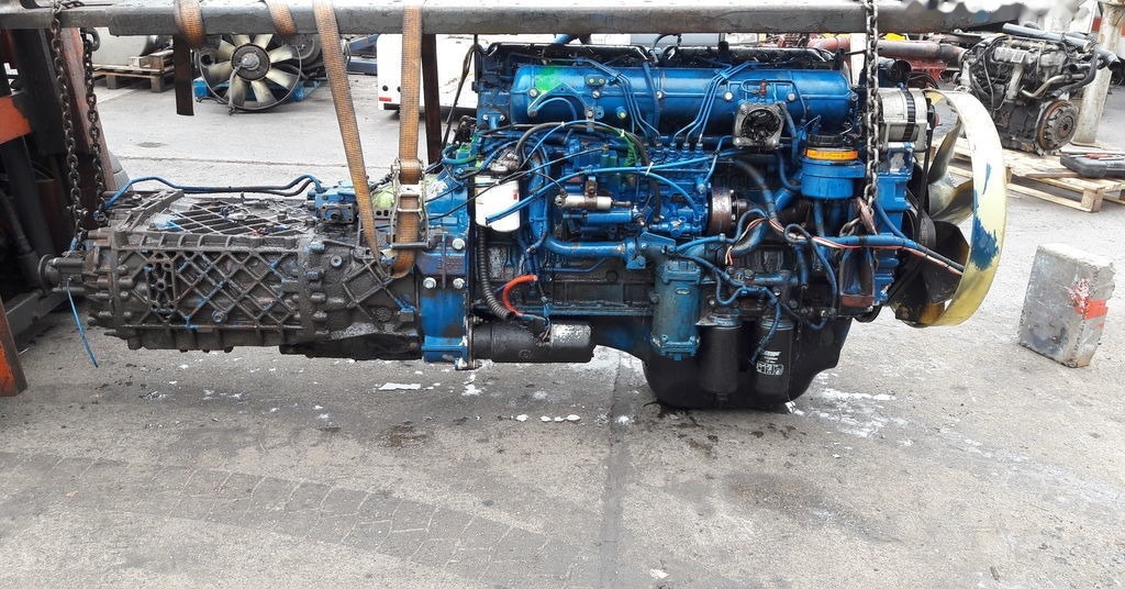 IVECO 8210.42L 420 E2 IVECO EuroTech Magirus - Motor for Lastebil: bilde 1 IVECO 8210.42L 420 E2 IVECO EuroTech Magirus - Motor for Lastebil: bilde 1