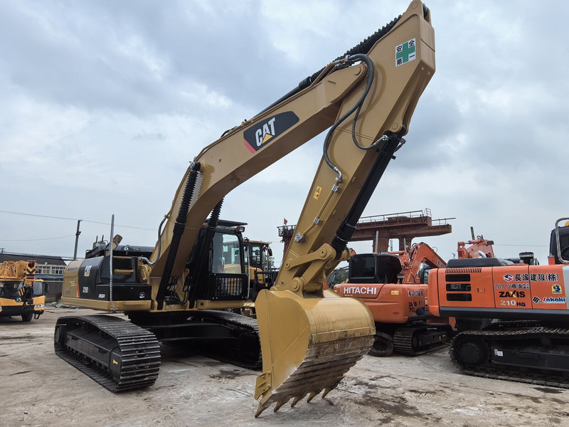 Caterpillar 329D2 - Beltegraver: bilde 1 Caterpillar 329D2 - Beltegraver: bilde 1