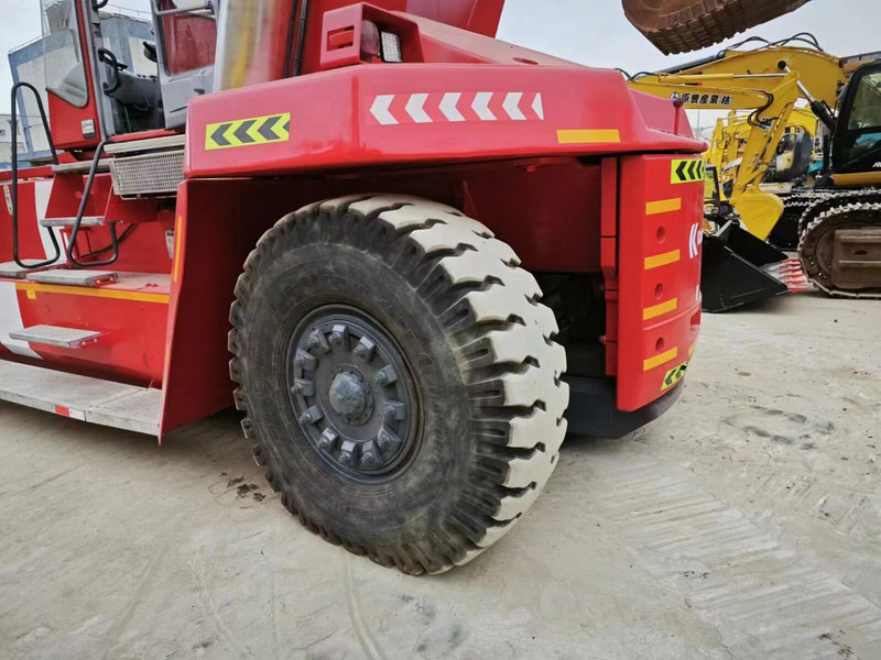 Kalmar DRF450 - Reachstackere: bilde 4 Kalmar DRF450 - Reachstackere: bilde 4