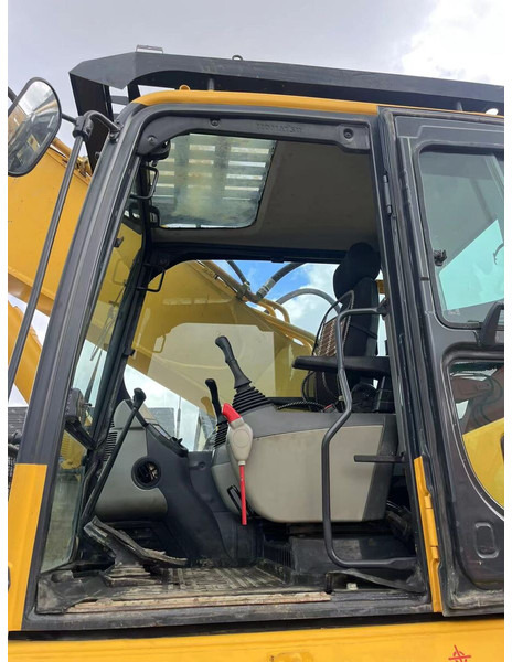 Komatsu PC400-8R - Beltegraver: bilde 5 Komatsu PC400-8R - Beltegraver: bilde 5