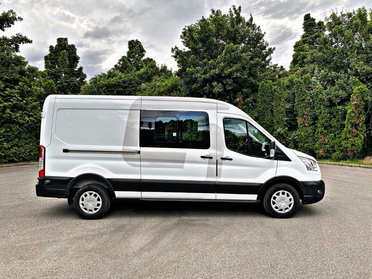 Ford Transit 350 L3H2 Trend|6Sitzer|Kamera|AHK|PDC|19 - Kassebil, Varebil med dobbelt førerhus: bilde 2 Ford Transit 350 L3H2 Trend|6Sitzer|Kamera|AHK|PDC|19 - Kassebil, Varebil med dobbelt førerhus: bilde 2
