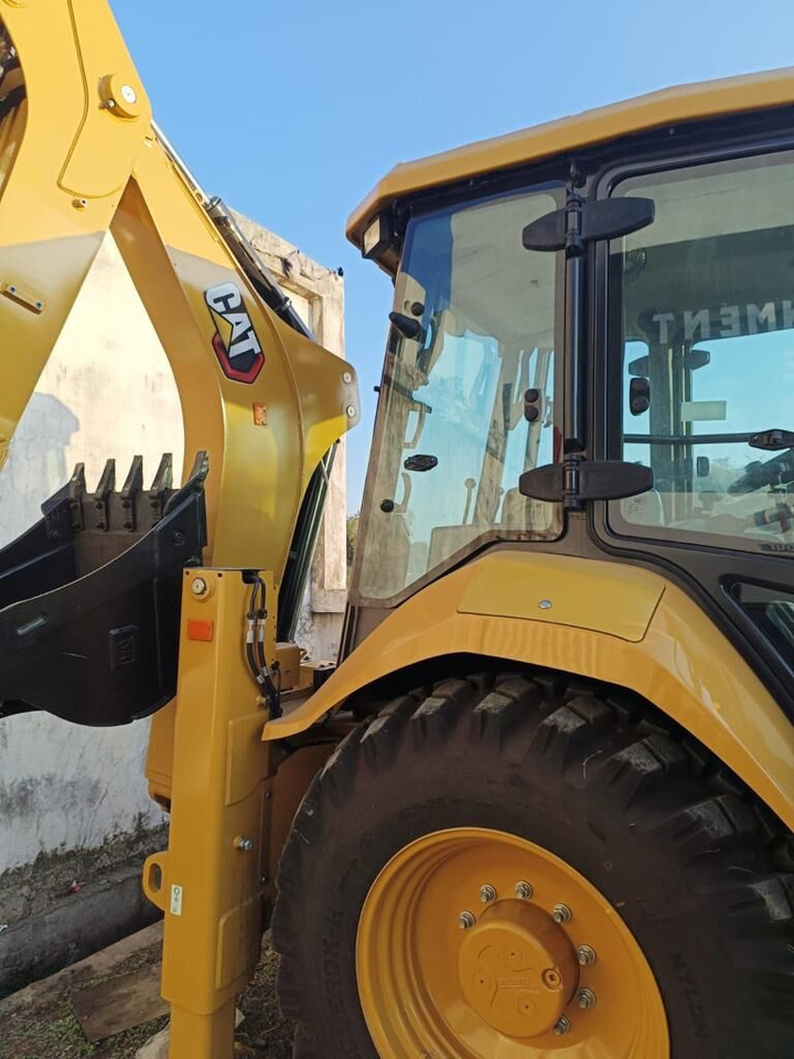 New Caterpillar 424 backhoe loader - Traktorgraver: bilde 4 New Caterpillar 424 backhoe loader - Traktorgraver: bilde 4