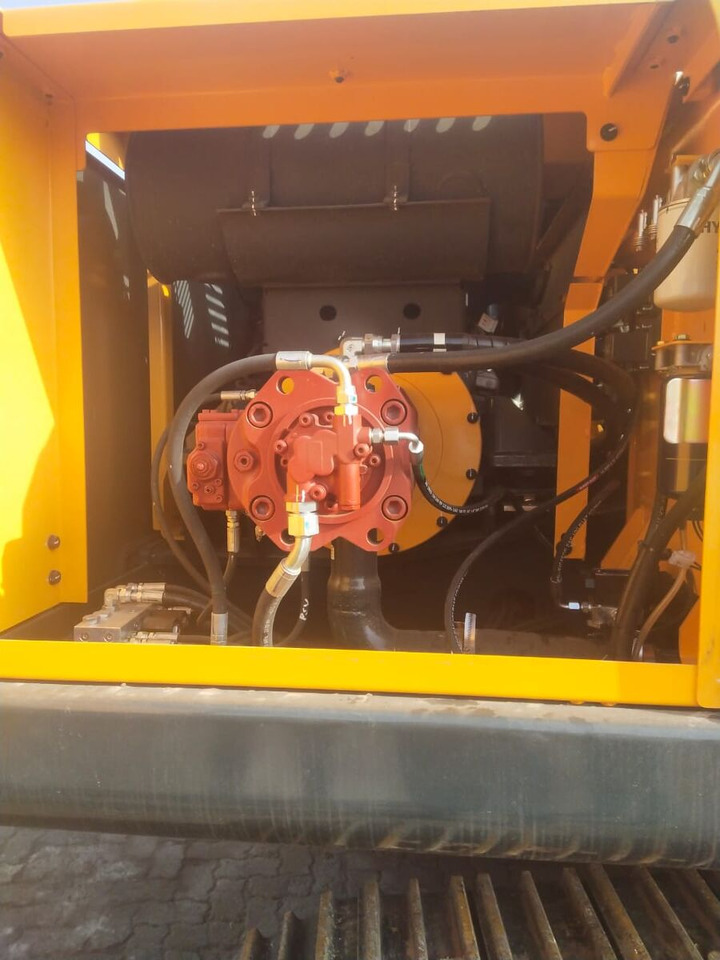 New Hyundai R210 tracked excavator - Beltegraver: bilde 2 New Hyundai R210 tracked excavator - Beltegraver: bilde 2