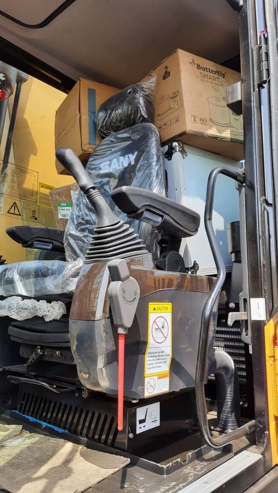 Leie  New Sany SY 215 MITSUBISHI ENGINE tracked excavator New Sany SY 215 MITSUBISHI ENGINE tracked excavator: bilde 9