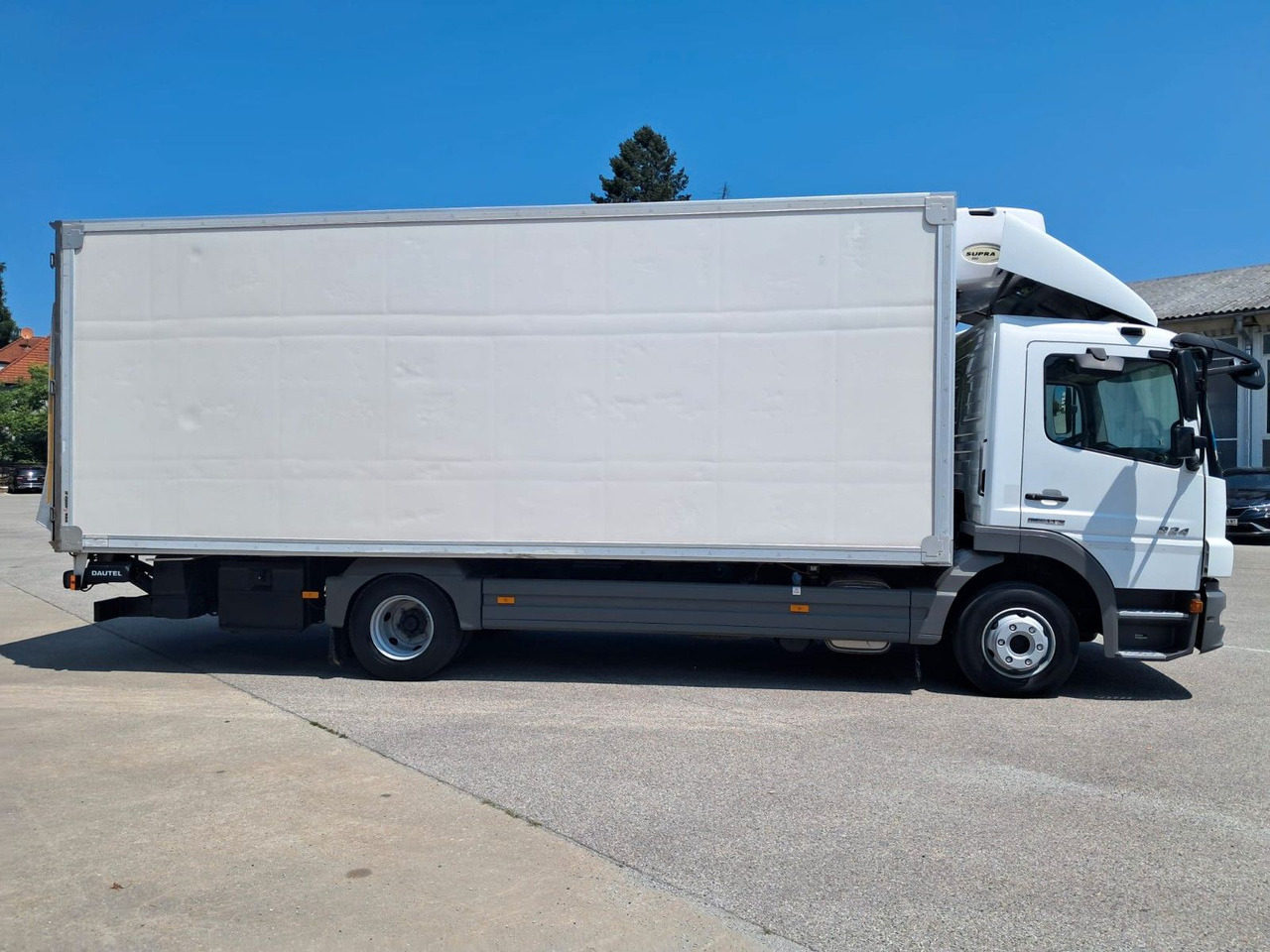 Mercedes-Benz Atego 824 Kühlkoffer | LBW | Klima | Diff - Lastebil med kjøl: bilde 4 Mercedes-Benz Atego 824 Kühlkoffer | LBW | Klima | Diff - Lastebil med kjøl: bilde 4