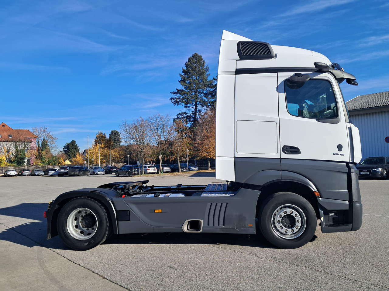 MERCEDES-BENZ Actros 18 45 | Retarder | Standklima | 4 Stück MP5 - Trekkvogn: bilde 5 MERCEDES-BENZ Actros 18 45 | Retarder | Standklima | 4 Stück MP5 - Trekkvogn: bilde 5