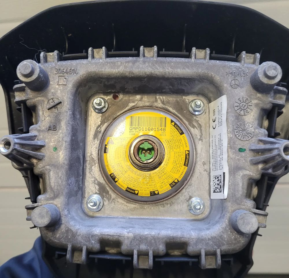 AIR BAG PODUSZKA MERCEDES ACTROS MP4 - Ratt for Lastebil: bilde 2 AIR BAG PODUSZKA MERCEDES ACTROS MP4 - Ratt for Lastebil: bilde 2