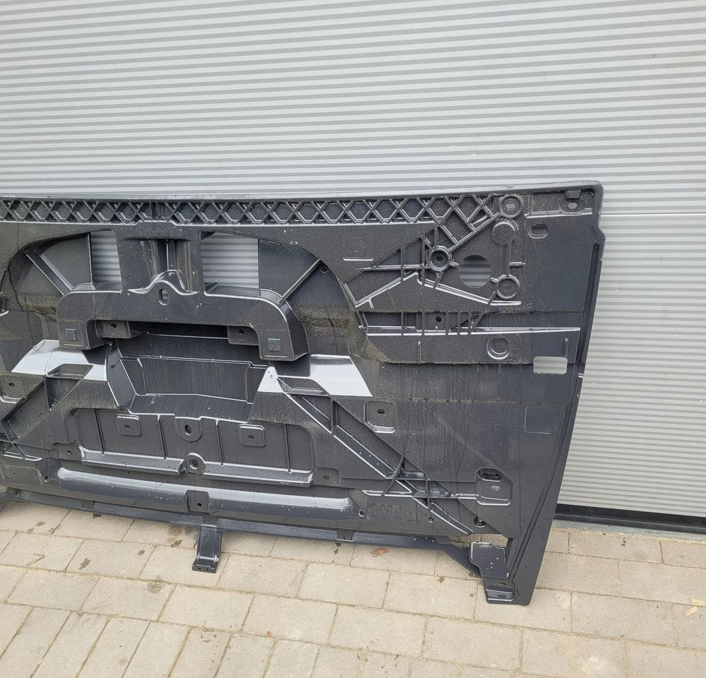 ATRAPA MASKA DAF XF 106 ORYGINAŁ 1835730 CHWALIM116 - Panser for Lastebil: bilde 2 ATRAPA MASKA DAF XF 106 ORYGINAŁ 1835730 CHWALIM116 - Panser for Lastebil: bilde 2