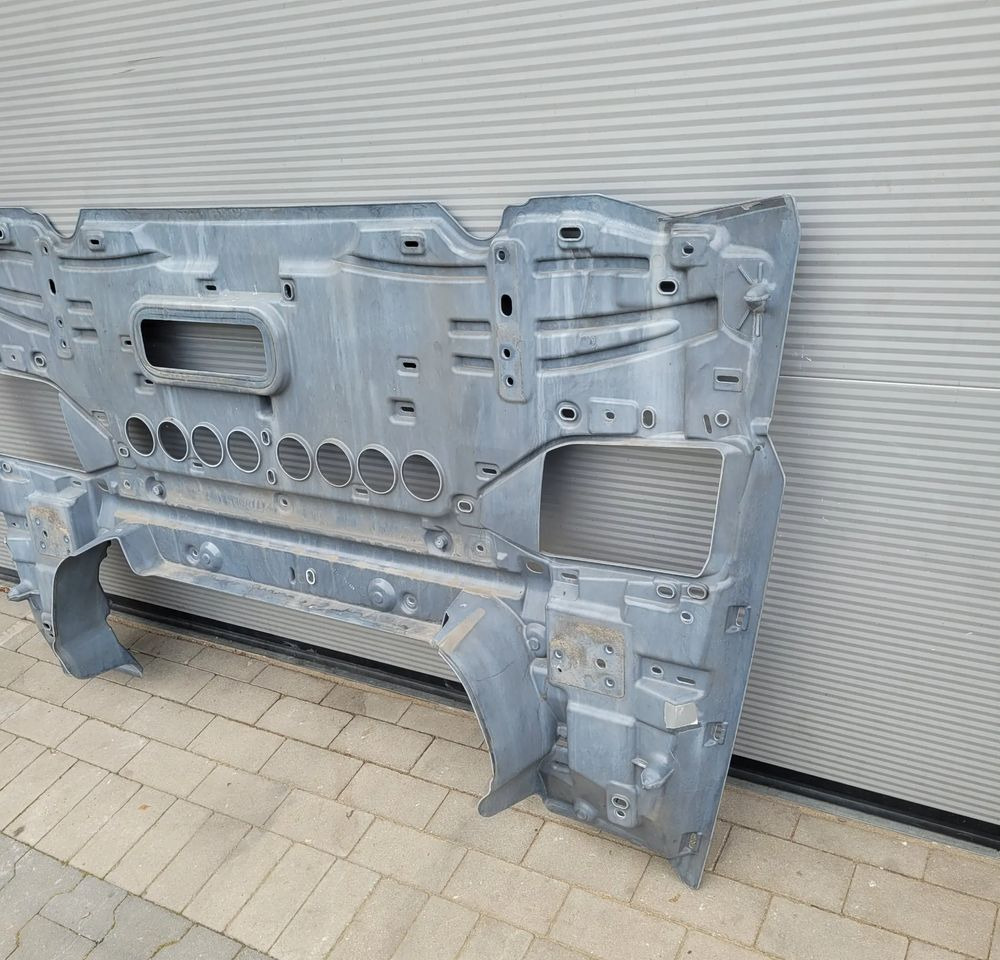 ATRAPA MASKA DAF XG NM ORYGINAŁ OM 2324028 - Panser for Lastebil: bilde 2 ATRAPA MASKA DAF XG NM ORYGINAŁ OM 2324028 - Panser for Lastebil: bilde 2