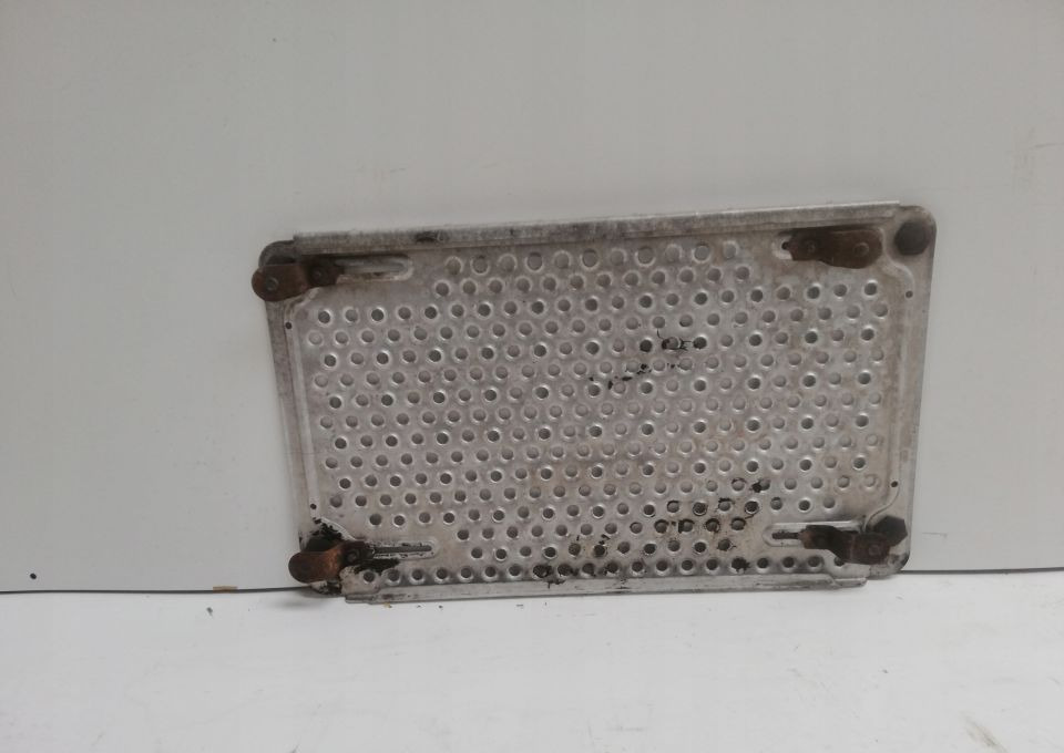 BLACHA PODEST OSŁONA DAF XF CF 73X44CM. - Eksosanlegg for Lastebil: bilde 2 BLACHA PODEST OSŁONA DAF XF CF 73X44CM. - Eksosanlegg for Lastebil: bilde 2