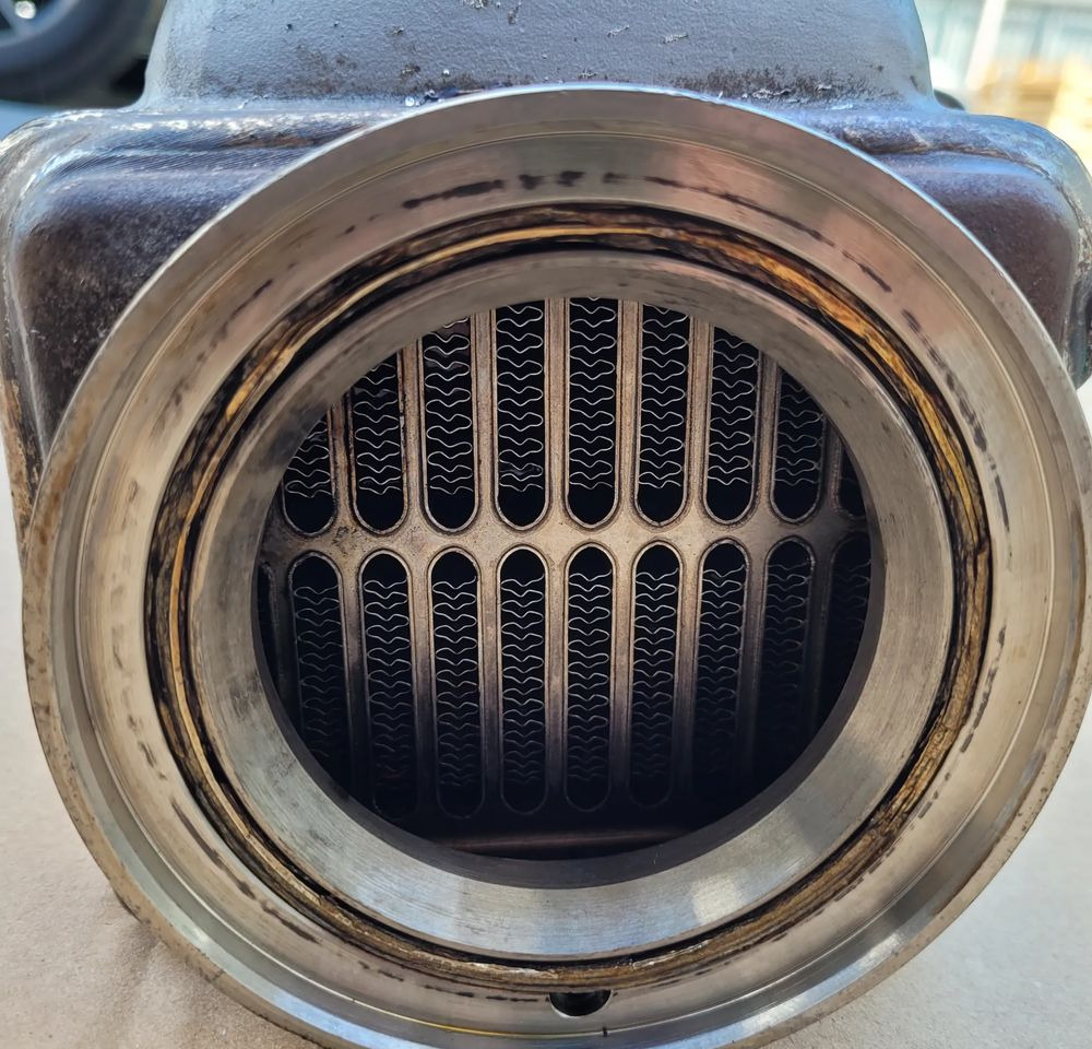 CHŁODNICA EGR VOLVO FH4 FH5 ORYGINAŁ 21944868 CHWALIM116 - EGR-kjøler for Lastebil: bilde 3 CHŁODNICA EGR VOLVO FH4 FH5 ORYGINAŁ 21944868 CHWALIM116 - EGR-kjøler for Lastebil: bilde 3