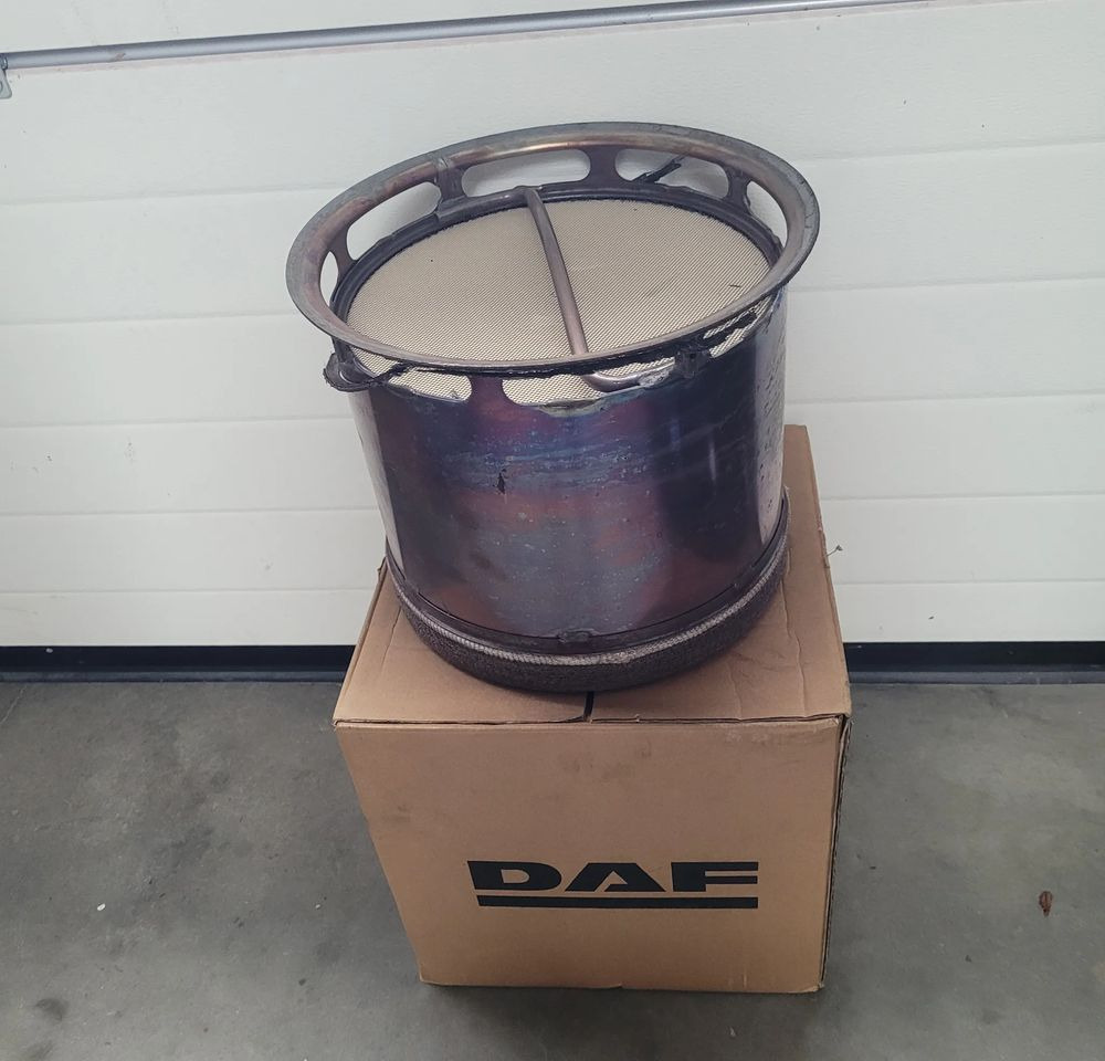 DPF DAF XF CF E6. 2326073 ORYGINAŁ CHWALIM116 - Eksosanlegg for Lastebil: bilde 1 DPF DAF XF CF E6. 2326073 ORYGINAŁ CHWALIM116 - Eksosanlegg for Lastebil: bilde 1