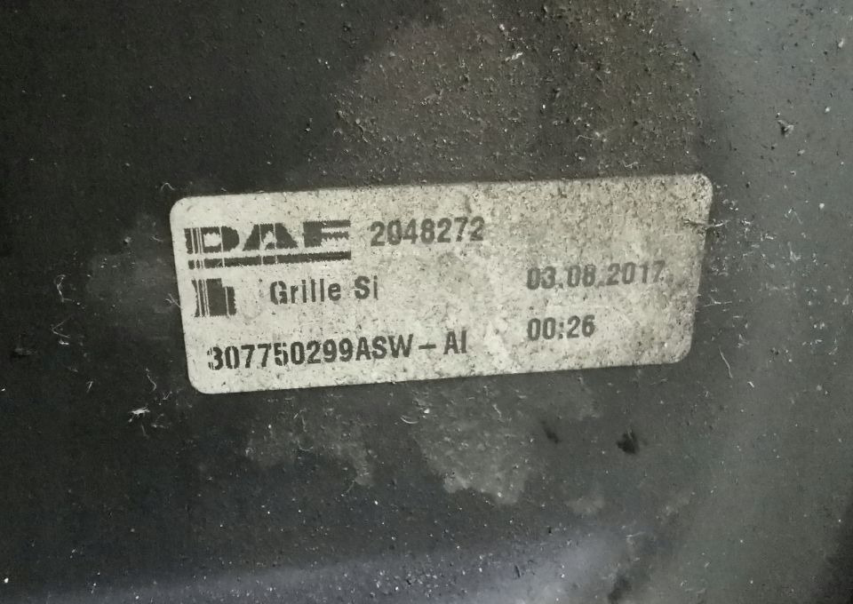 GRILL ATRAPA DAF XF 106 lift ORYGINAŁ 2048272 - Grill for Lastebil: bilde 4 GRILL ATRAPA DAF XF 106 lift ORYGINAŁ 2048272 - Grill for Lastebil: bilde 4