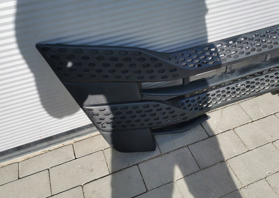 GRILL ATRAPA IVECO STRALIS S WAY 5802401392 - Panser: bilde 2 GRILL ATRAPA IVECO STRALIS S WAY 5802401392 - Panser: bilde 2