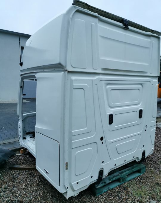 KABINA MERCEDES ACTROS MP4 GIGA BDF - Førerhus for Lastebil: bilde 3 KABINA MERCEDES ACTROS MP4 GIGA BDF - Førerhus for Lastebil: bilde 3