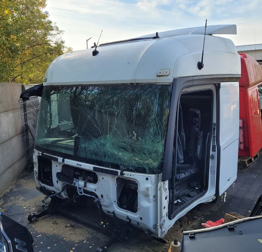 KABINA MERCEDES ACTROS MP4 STERM BDF - Førerhus for Lastebil: bilde 1 KABINA MERCEDES ACTROS MP4 STERM BDF - Førerhus for Lastebil: bilde 1