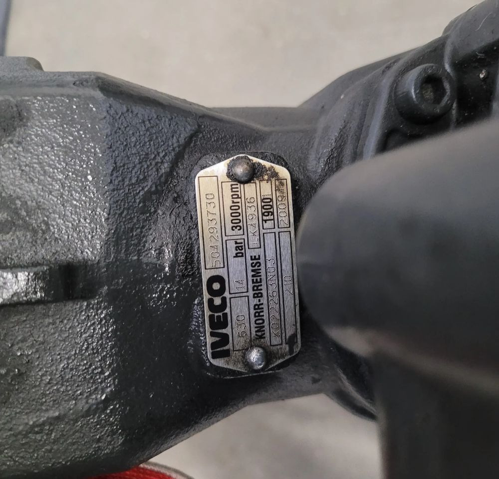 KOMPRESOR +WSPOMAGANIE IVECO STRALIS ORYGINAŁ 504293730 CHWALIM116 - Kompressor, trykkluftanlegg for Lastebil: bilde 4 KOMPRESOR +WSPOMAGANIE IVECO STRALIS ORYGINAŁ 504293730 CHWALIM116 - Kompressor, trykkluftanlegg for Lastebil: bilde 4