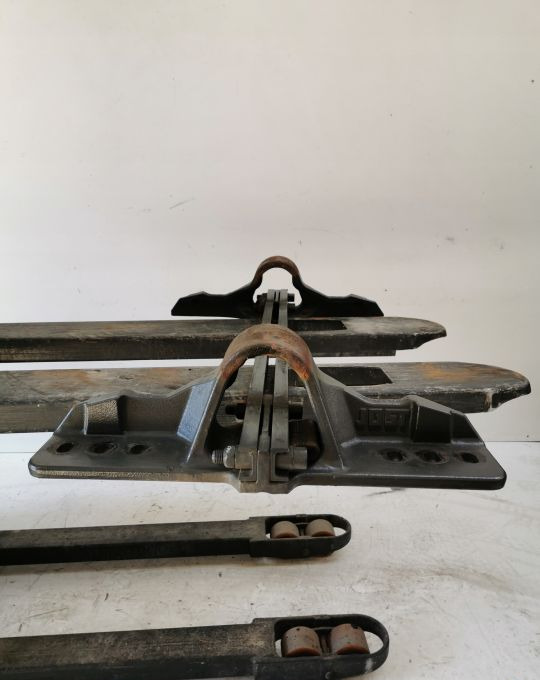 ŁAPY JOST IVECO HI WAY 190MM. - Ramme/ Chassis for Lastebil: bilde 1 ŁAPY JOST IVECO HI WAY 190MM. - Ramme/ Chassis for Lastebil: bilde 1