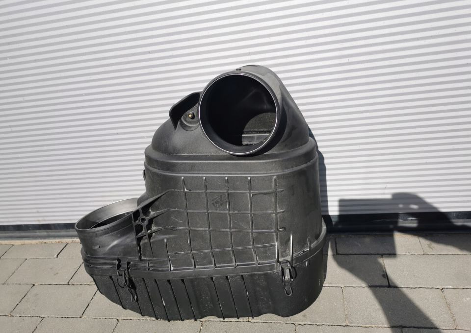 Obudowa filtra powietrza iveco eurocargo 580155845 - Luftfilter for Lastebil: bilde 1 Obudowa filtra powietrza iveco eurocargo 580155845 - Luftfilter for Lastebil: bilde 1