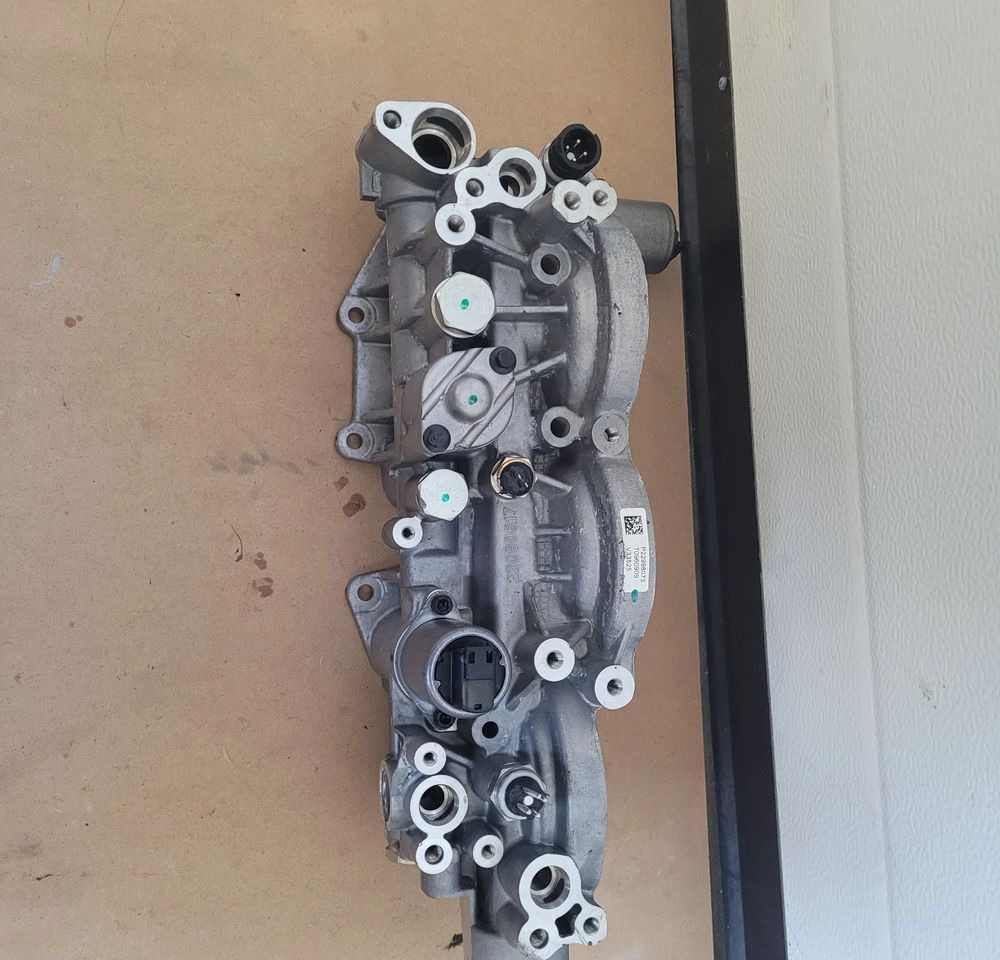 PODSTAWA FILTRA OLEJU VOLVO FH4 ORYGINAŁ 22998073 CHWALIM116 - Oljefilter for Lastebil: bilde 2 PODSTAWA FILTRA OLEJU VOLVO FH4 ORYGINAŁ 22998073 CHWALIM116 - Oljefilter for Lastebil: bilde 2