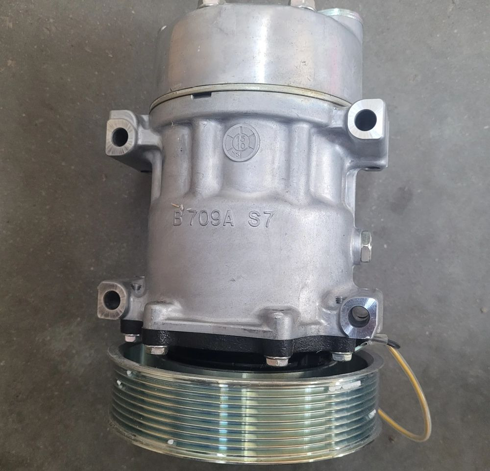 POMPA KLIMATYZACJI RENAULT RANGE T GAMA ORYGINAŁ NOWA CHWALIM116 7482492298 - A/C del for Lastebil: bilde 2 POMPA KLIMATYZACJI RENAULT RANGE T GAMA ORYGINAŁ NOWA CHWALIM116 7482492298 - A/C del for Lastebil: bilde 2