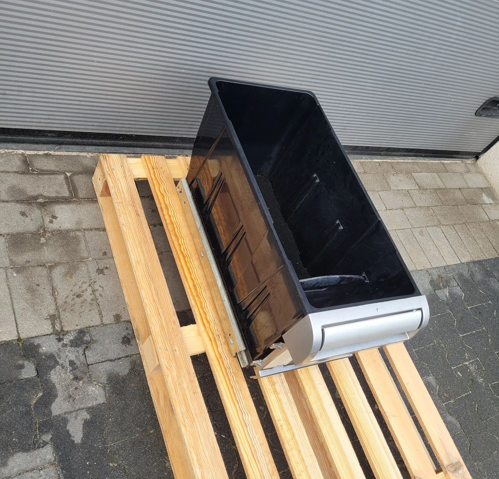 SCHOWEK BOX DAF XF 106 LIFT ORYGINAŁ CHWALIM116 - Førerhus og interiør for Lastebil: bilde 3 SCHOWEK BOX DAF XF 106 LIFT ORYGINAŁ CHWALIM116 - Førerhus og interiør for Lastebil: bilde 3