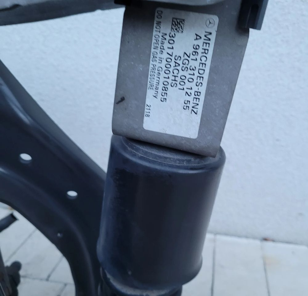 ZAWIESZENIE KABINY MERCEDES ACTROS MP4 - Førerhusfjæring for Lastebil: bilde 2 ZAWIESZENIE KABINY MERCEDES ACTROS MP4 - Førerhusfjæring for Lastebil: bilde 2