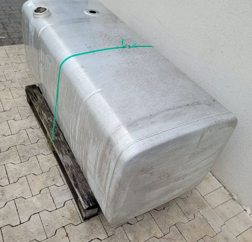 ZBIORNIK PALIWA IVECO STRALIS 600L 155X63X68 - Drivstofftank for Lastebil: bilde 2 ZBIORNIK PALIWA IVECO STRALIS 600L 155X63X68 - Drivstofftank for Lastebil: bilde 2