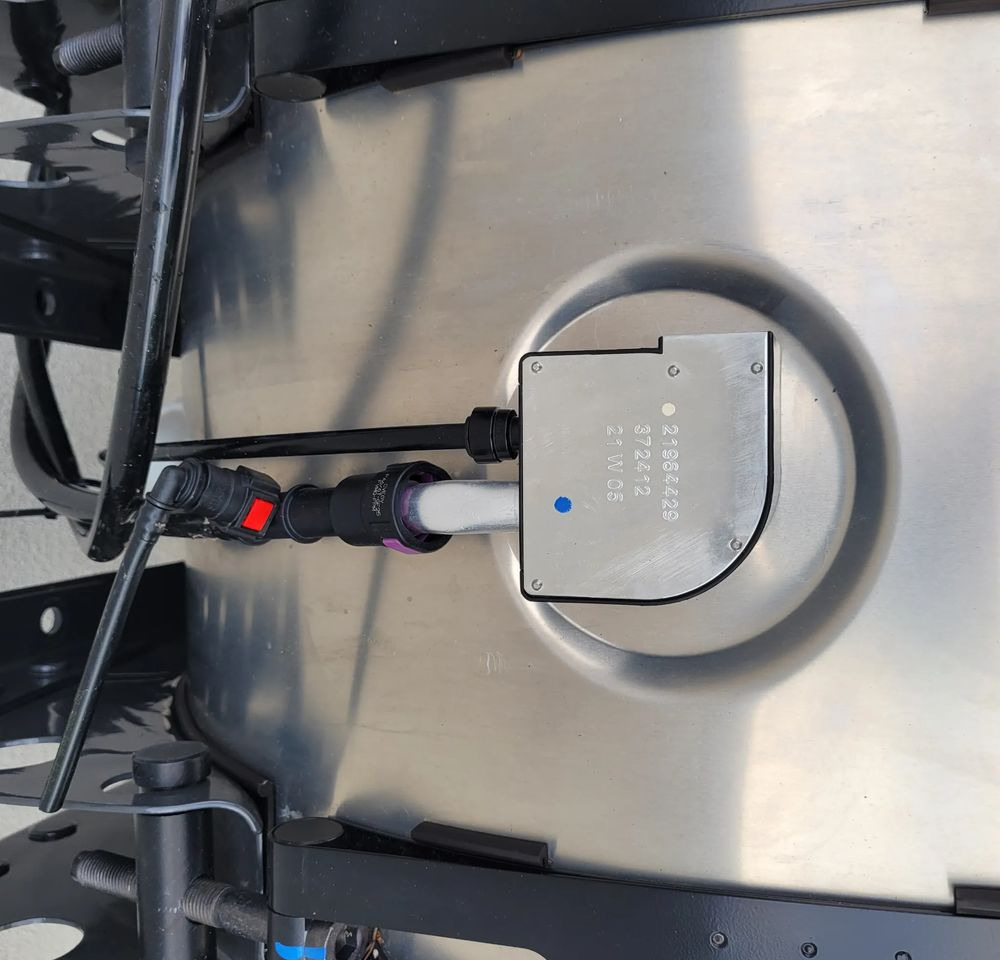 Ny Drivstofftank for Lastebil ZBIORNIK PALIWA VOLVO FH4 RENAULT OM 21516447 100X70X70 405L.: bilde 6