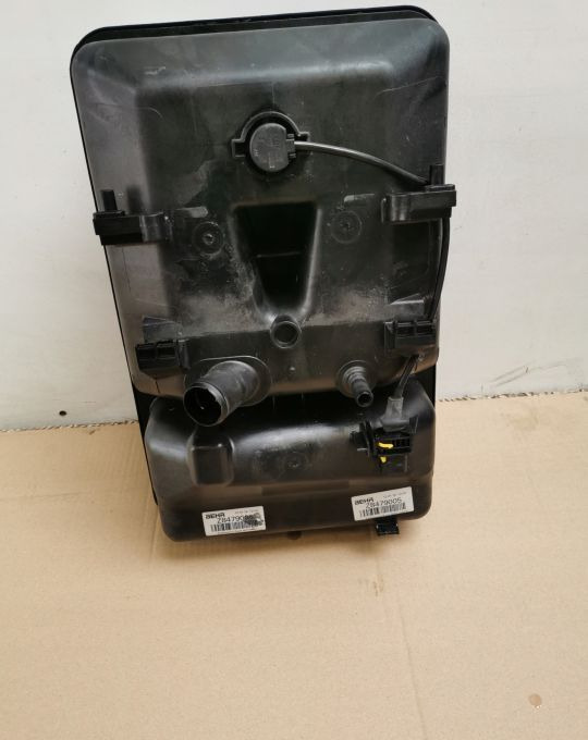 Zbiorniczek wyrównawczy DAF XF 106 - Ekspansjonstank for Lastebil: bilde 2 Zbiorniczek wyrównawczy DAF XF 106 - Ekspansjonstank for Lastebil: bilde 2