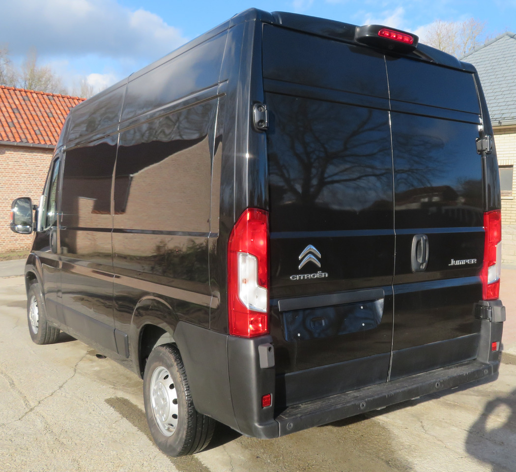 Citroën Jumpy 2.2 blueHDI L2H2 - Små varebil: bilde 4 Citroën Jumpy 2.2 blueHDI L2H2 - Små varebil: bilde 4