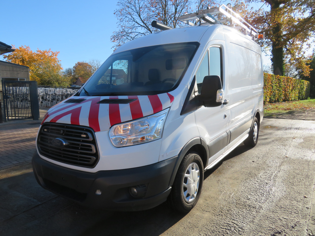 Ford Transit 2.0TDCi - L2H2 - Kassebil: bilde 3 Ford Transit 2.0TDCi - L2H2 - Kassebil: bilde 3